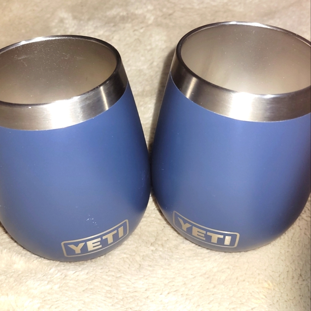Yeti wine tumbler